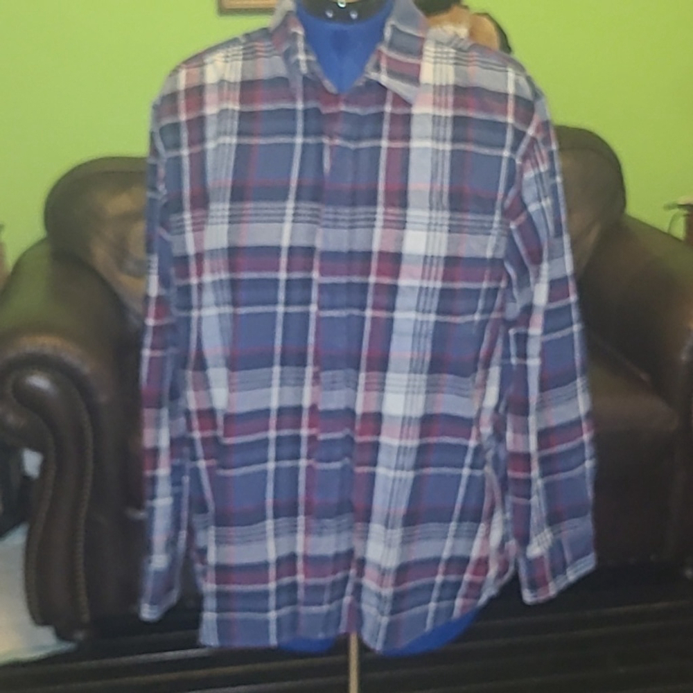 Eddie Bauer flannel shirt sz. XXL. blue red and gray. (#1290A)